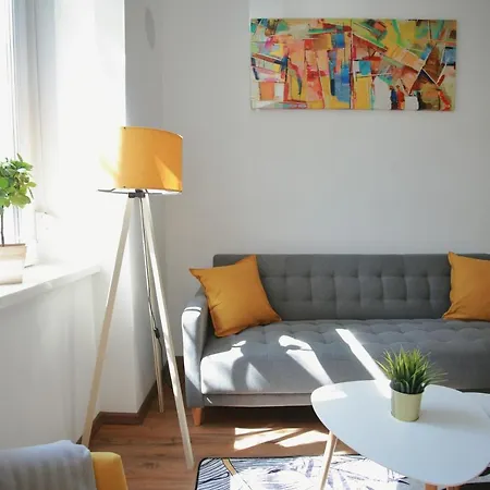 Szieszta Apartman * Segedyn